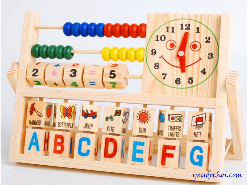 Đồ chơi làm quen với chữ, số và hình khối